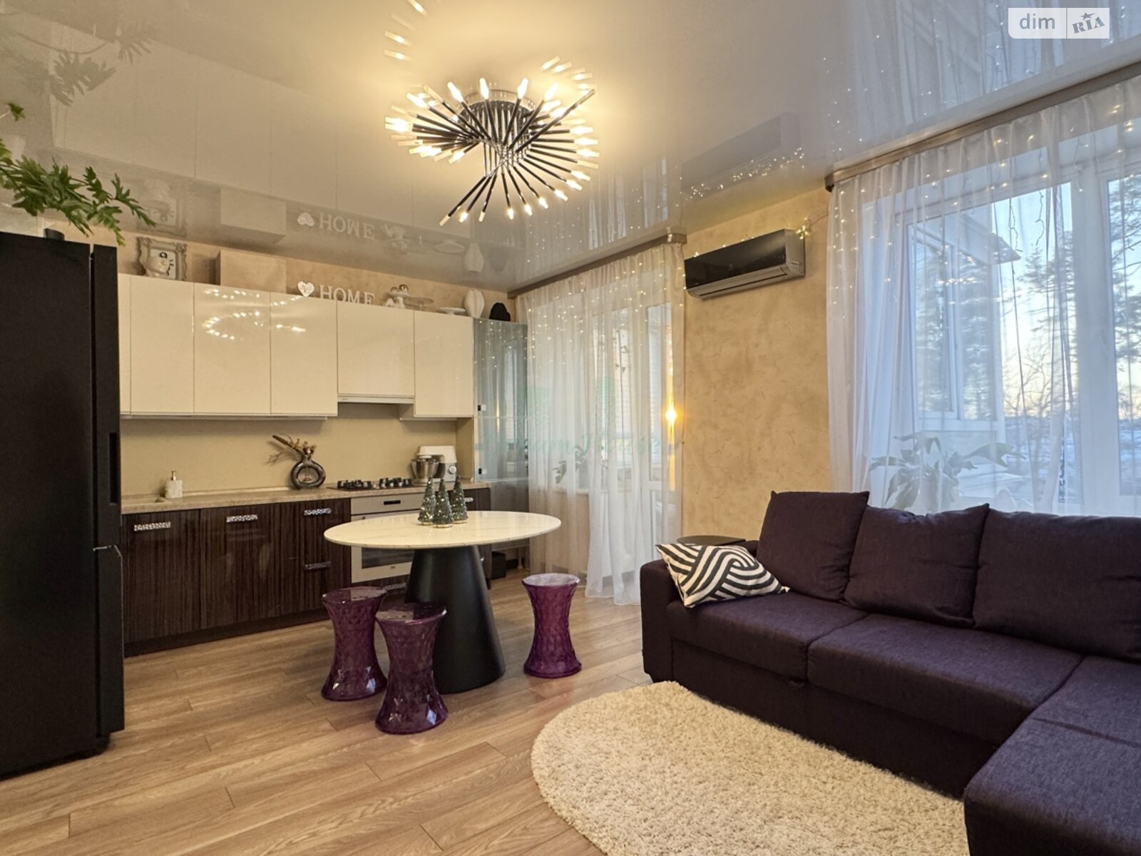 Продажа трехкомнатной квартиры в Буче, на ул. Вокзальная 127, район Буча фото 1 Продажа трехкомнатной квартиры в Буче, на ул. Вокзальная 127, район Буча фото 1