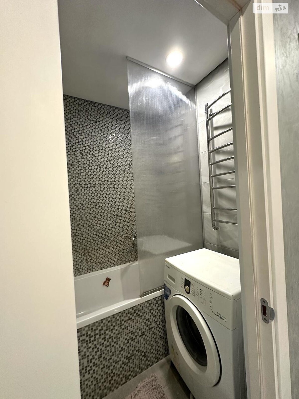 Продажа четырехкомнатной квартиры в Буче, на ул. Вокзальная 101, район Буча фото 1