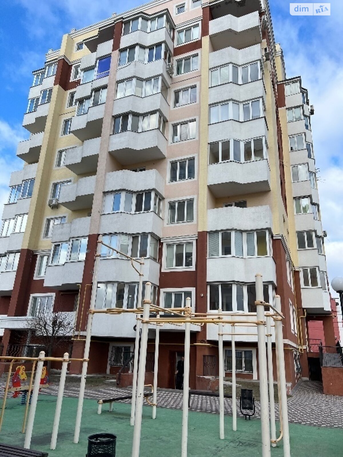 Продаж чотирикімнатної квартири в Гостомелі, на вул. Вереснева, фото 1 Продаж чотирикімнатної квартири в Гостомелі, на вул. Вереснева, фото 1