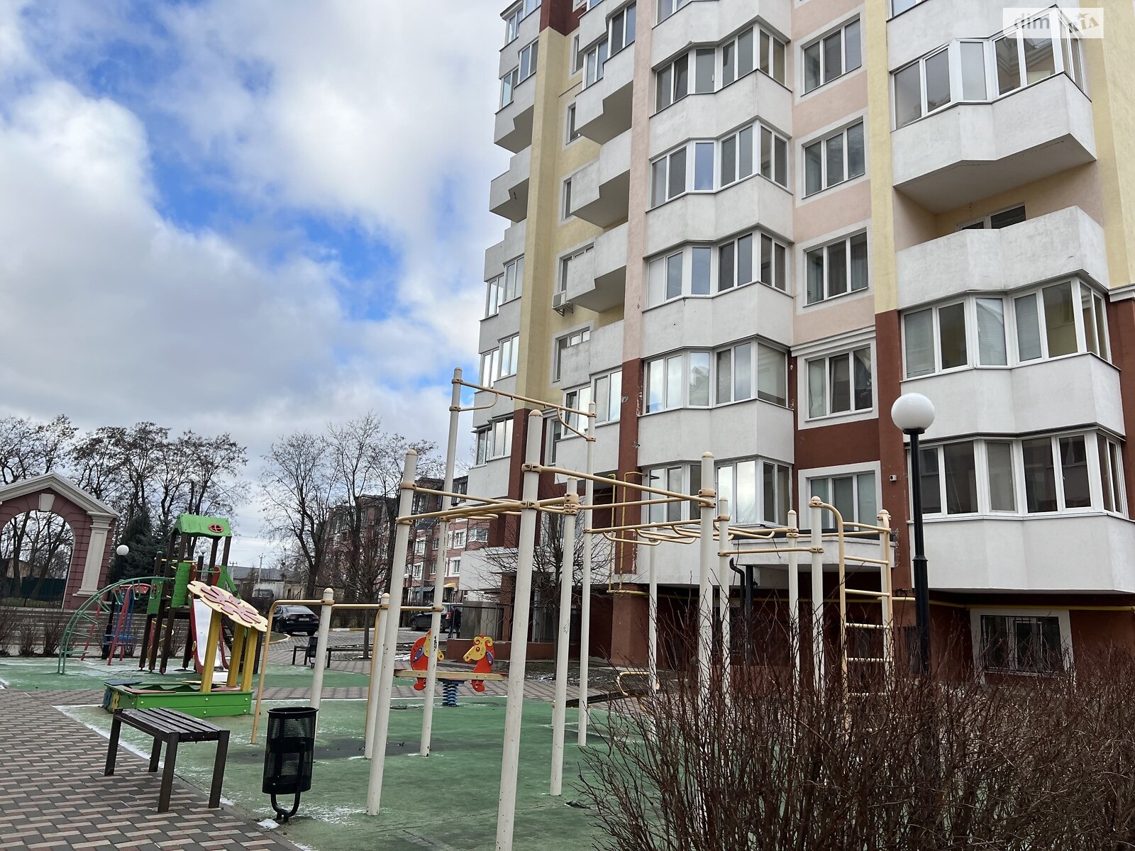 Продаж чотирикімнатної квартири в Гостомелі, на вул. Вереснева, фото 1 Продаж чотирикімнатної квартири в Гостомелі, на вул. Вереснева, фото 1