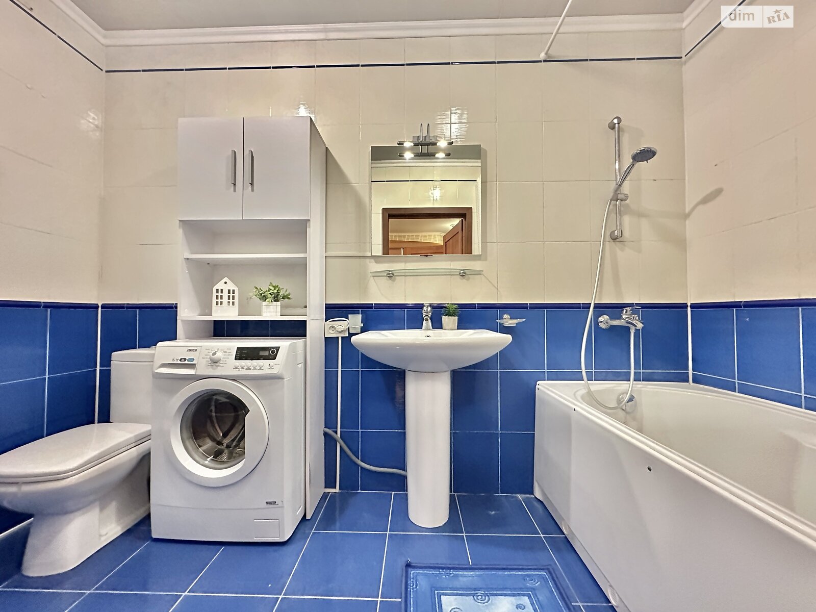 Продаж двокімнатної квартири в Бучі, на вул. Михайла Матюшенка 16Б, фото 1 Продаж двокімнатної квартири в Бучі, на вул. Михайла Матюшенка 16Б, фото 1