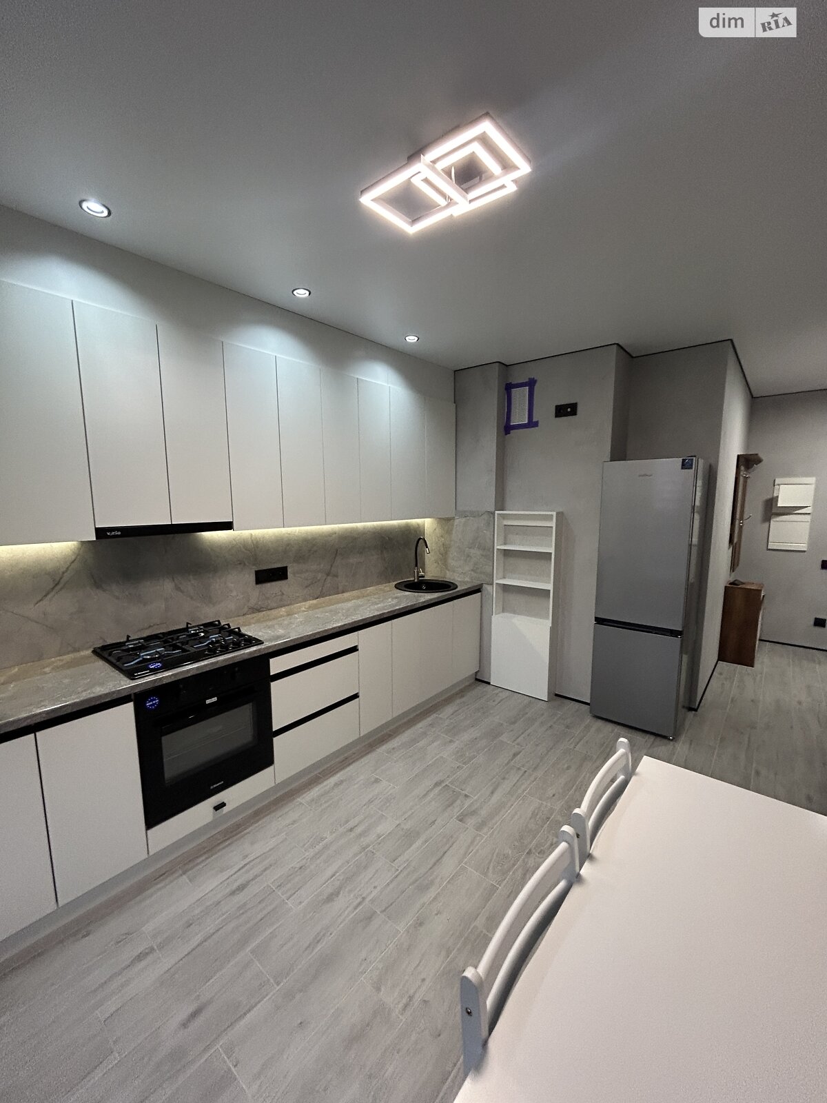 Продажа однокомнатной квартиры в Буче, на ул. Князя Владимира Великого 14, фото 1