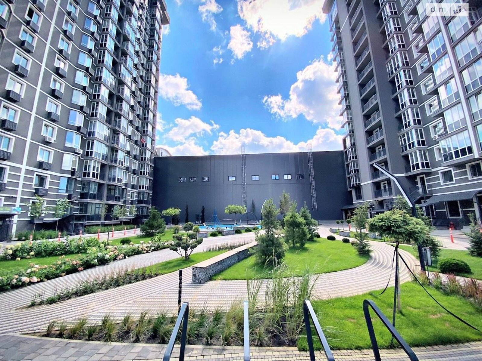 Продажа четырехкомнатной квартиры в Буче, на бул. Леонида Бирюкова 2А, фото 1 Продажа четырехкомнатной квартиры в Буче, на бул. Леонида Бирюкова 2А, фото 1