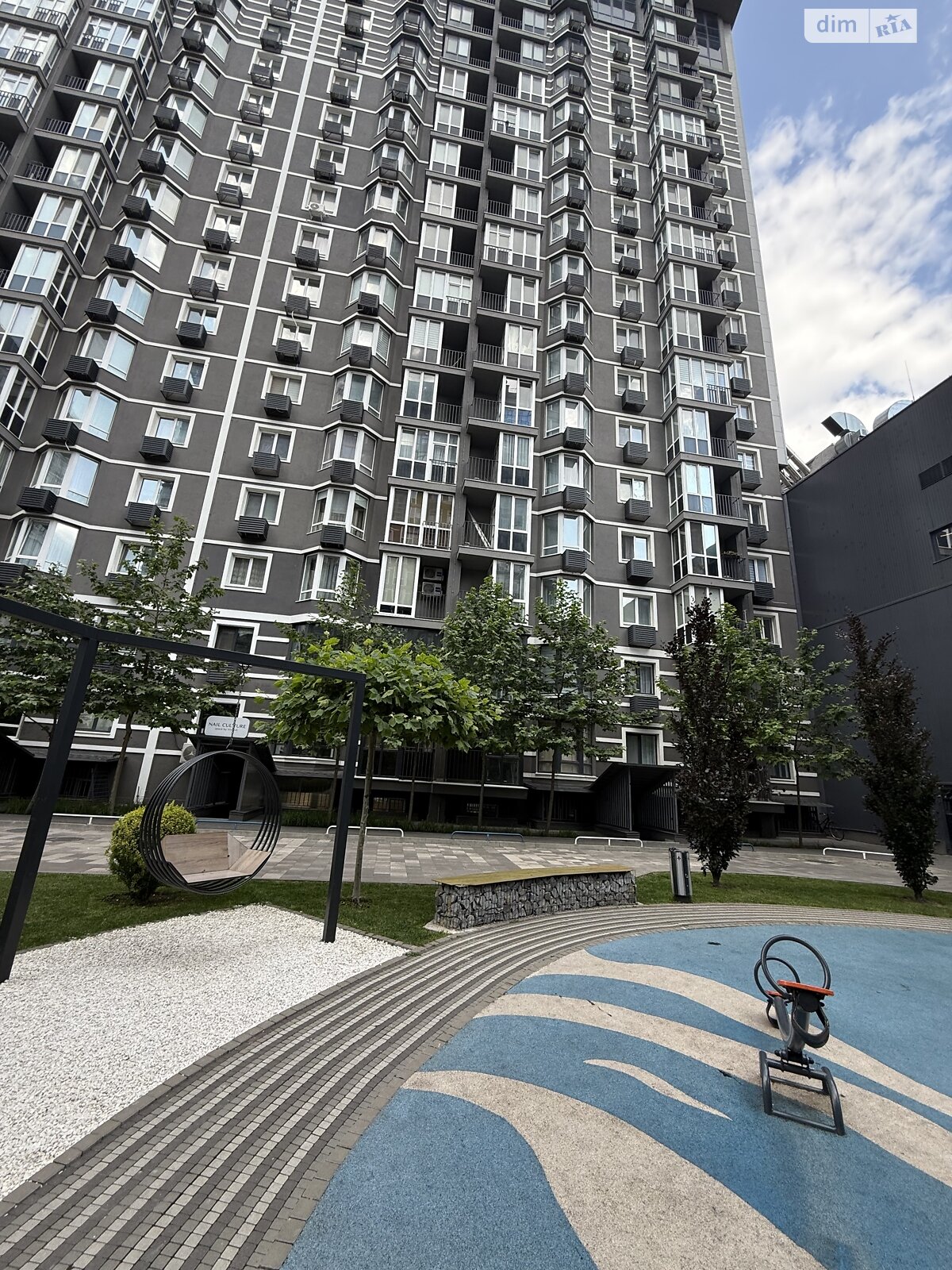 Продажа трехкомнатной квартиры в Буче, на бул. Леонида Бирюкова 2А/3, фото 1 Продажа трехкомнатной квартиры в Буче, на бул. Леонида Бирюкова 2А/3, фото 1