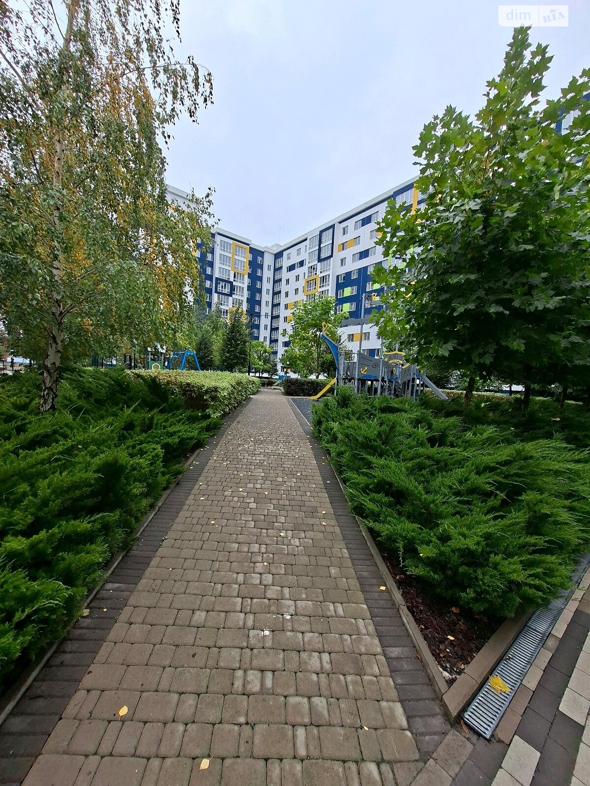 Продаж однокімнатної квартири в Бучі, на бул. Леоніда Бірюкова 1, фото 1