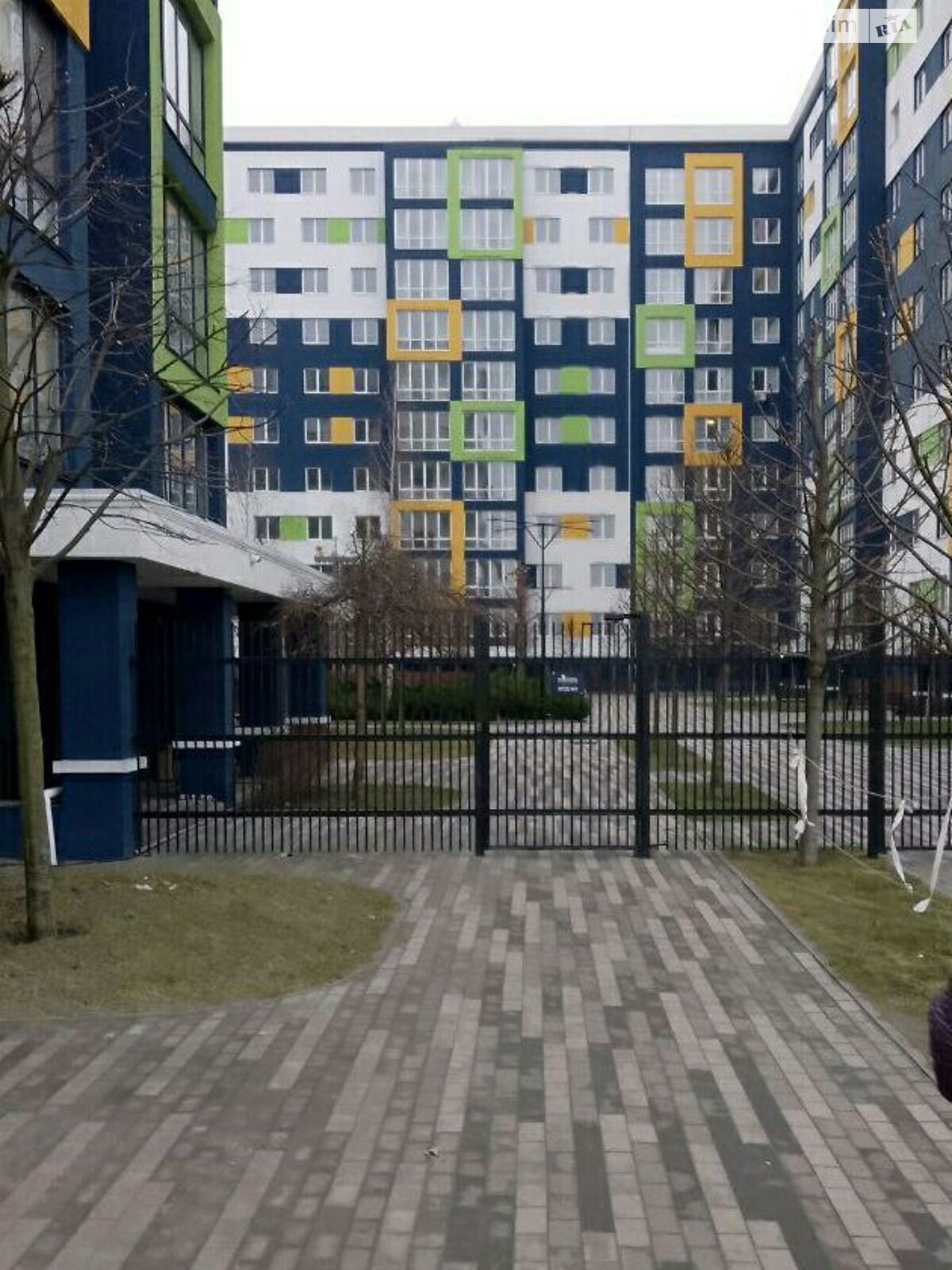 Продаж однокімнатної квартири в Бучі, на бул. Леоніда Бірюкова 9, фото 1