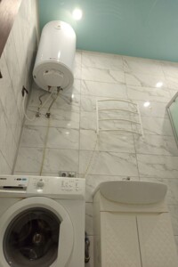 Продаж однокімнатної квартири в Бучі, на бул. Леоніда Бірюкова 9, фото 2