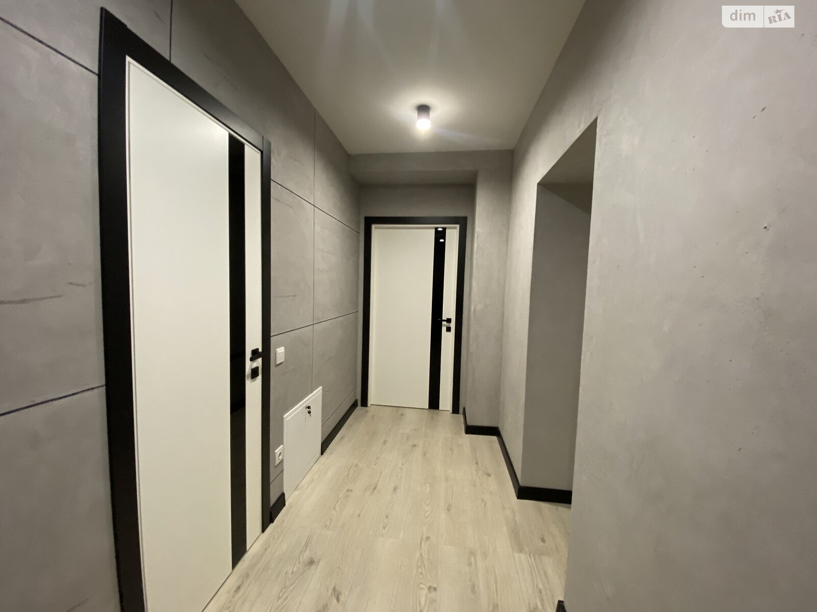 Продаж шестикімнатної квартири в Бучі, на пров. Тихого 4 корпус 4, фото 1 Продаж шестикімнатної квартири в Бучі, на пров. Тихого 4 корпус 4, фото 1