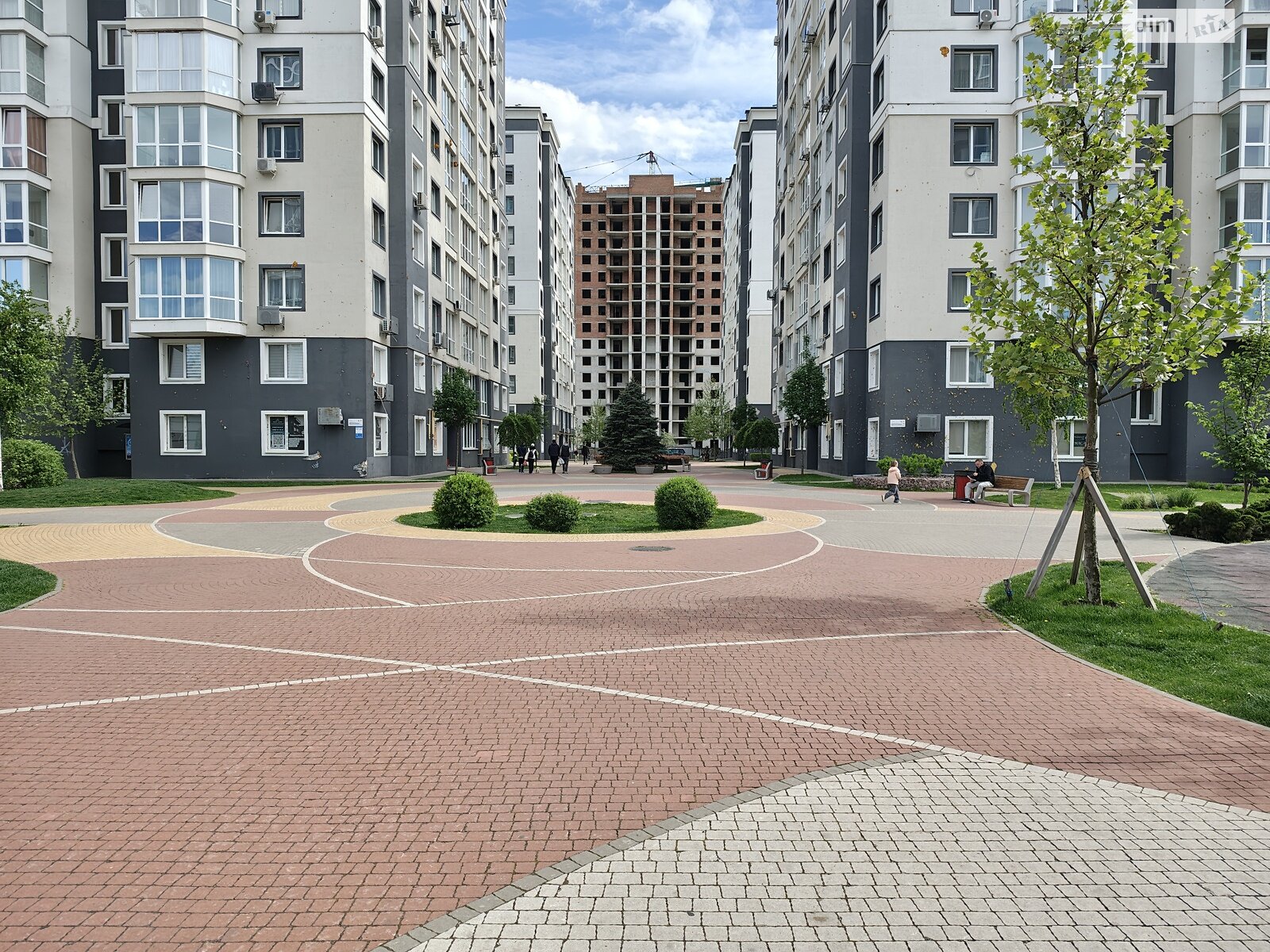 Продажа однокомнатной квартиры в Буче, на пер. Тихого 4 корпус 1, кв. 34, фото 1 Продажа однокомнатной квартиры в Буче, на пер. Тихого 4 корпус 1, кв. 34, фото 1