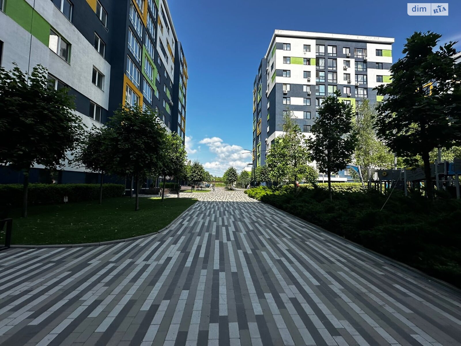 Продаж однокімнатної квартири в Бучі, на вул. Вишнева, район Буча фото 1 Продаж однокімнатної квартири в Бучі, на вул. Вишнева, район Буча фото 1