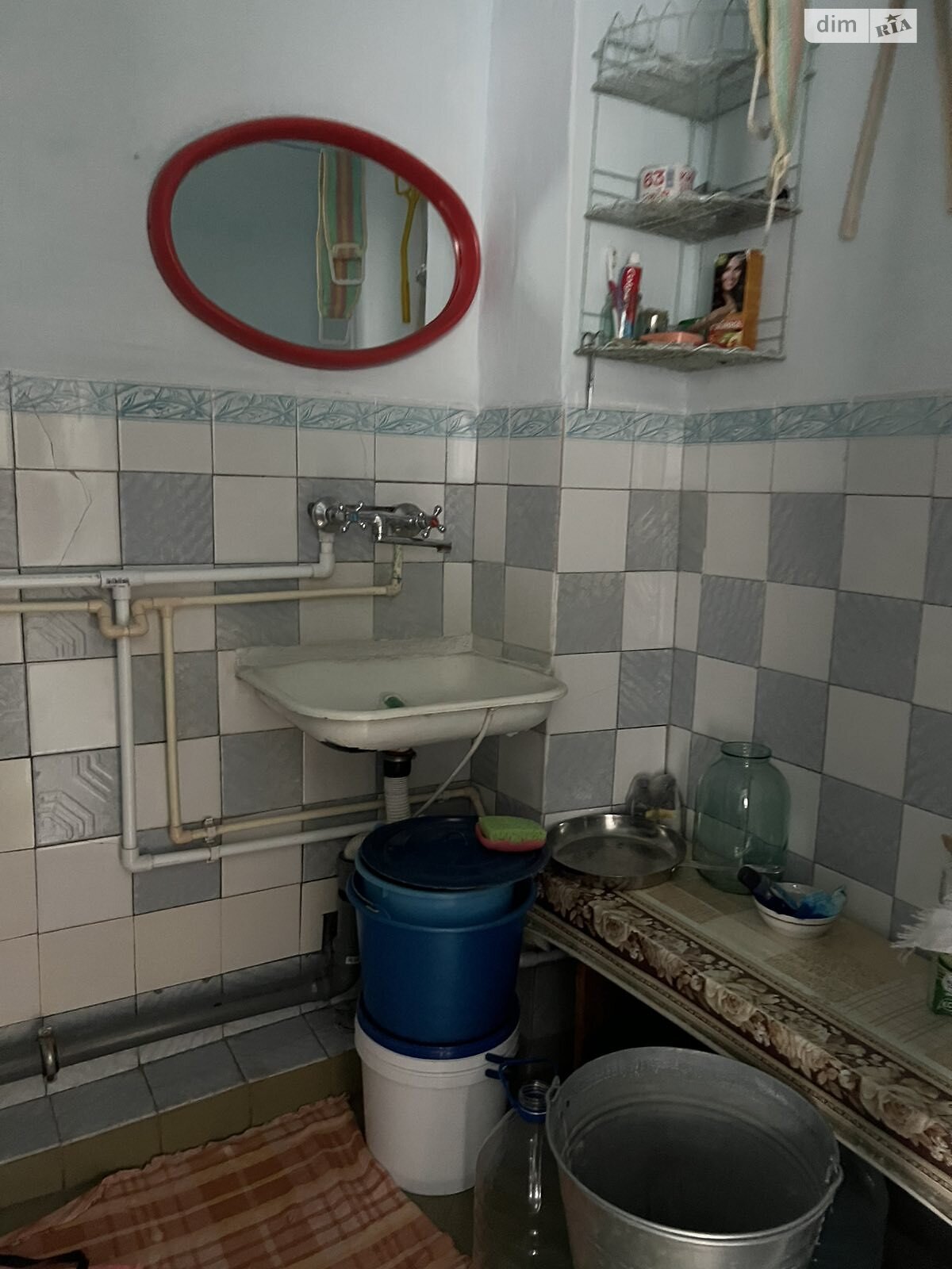 Продажа трехкомнатной квартиры в Бучаче, на ул. Галицкая, фото 1 Продажа трехкомнатной квартиры в Бучаче, на ул. Галицкая, фото 1