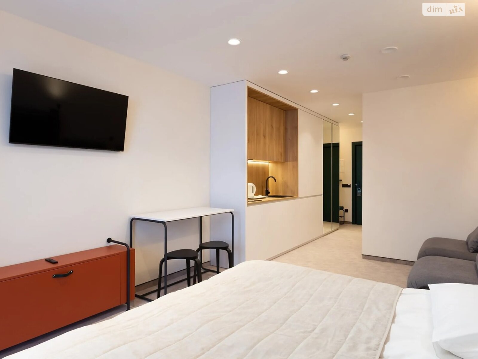 Продаж однокімнатної квартири в Буковелі, на Участок вишні, фото 1