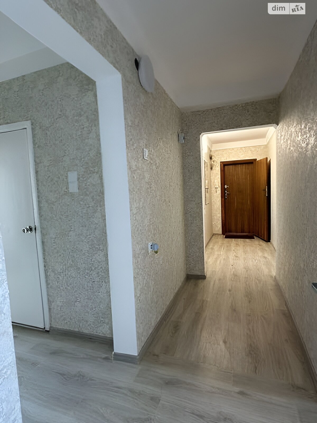 Продаж трикімнатної квартири в Чабанах, на вул. Машинобудівників, фото 1 Продаж трикімнатної квартири в Чабанах, на вул. Машинобудівників, фото 1