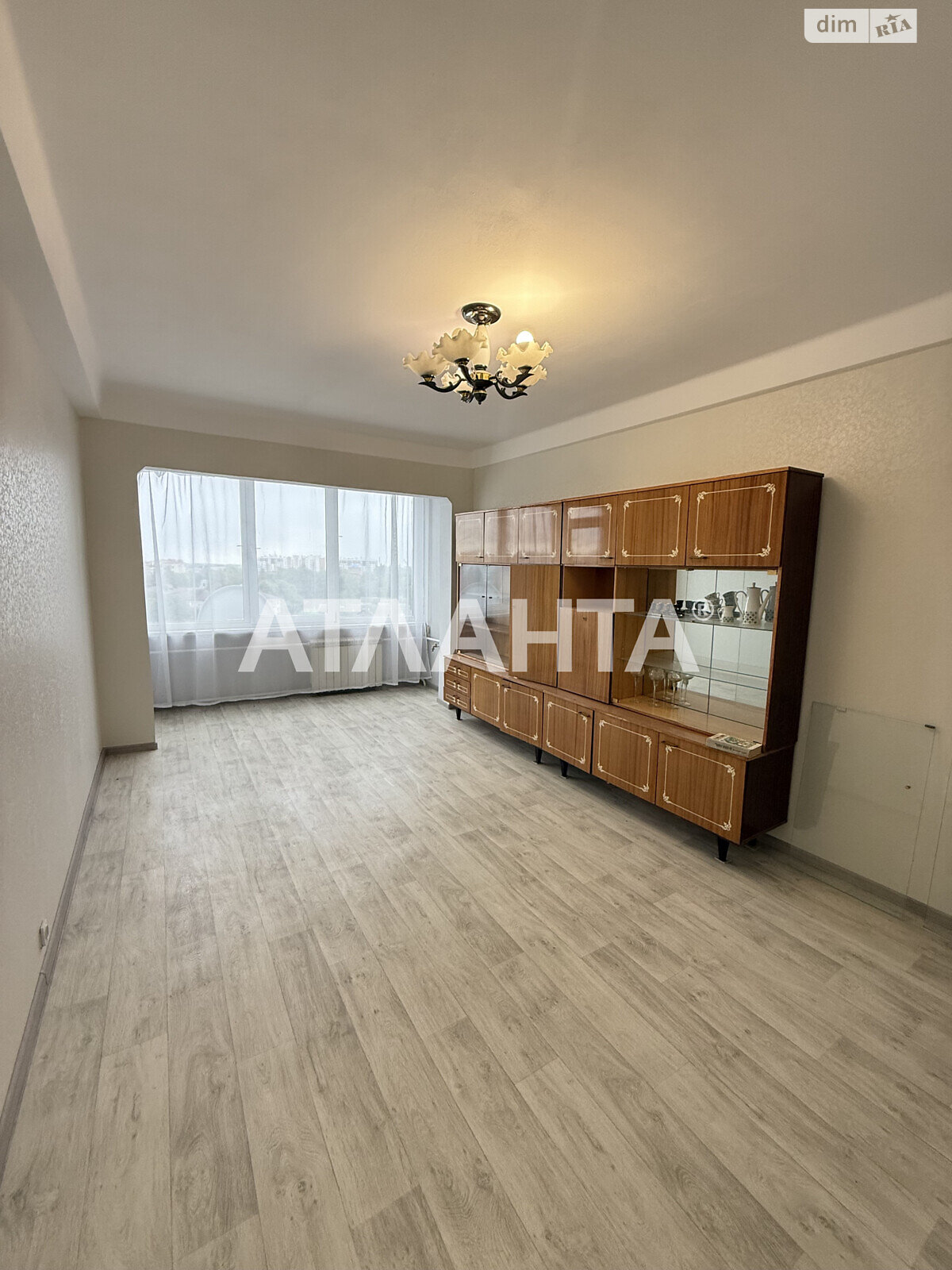 Продаж трикімнатної квартири в Чабанах, на вул. Машинобудівників, фото 1 Продаж трикімнатної квартири в Чабанах, на вул. Машинобудівників, фото 1