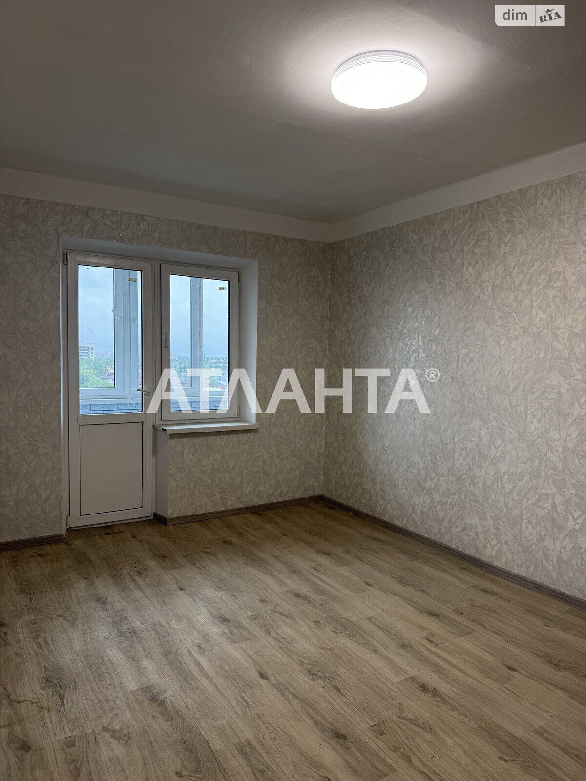 Продаж трикімнатної квартири в Чабанах, на вул. Машинобудівників, фото 1 Продаж трикімнатної квартири в Чабанах, на вул. Машинобудівників, фото 1