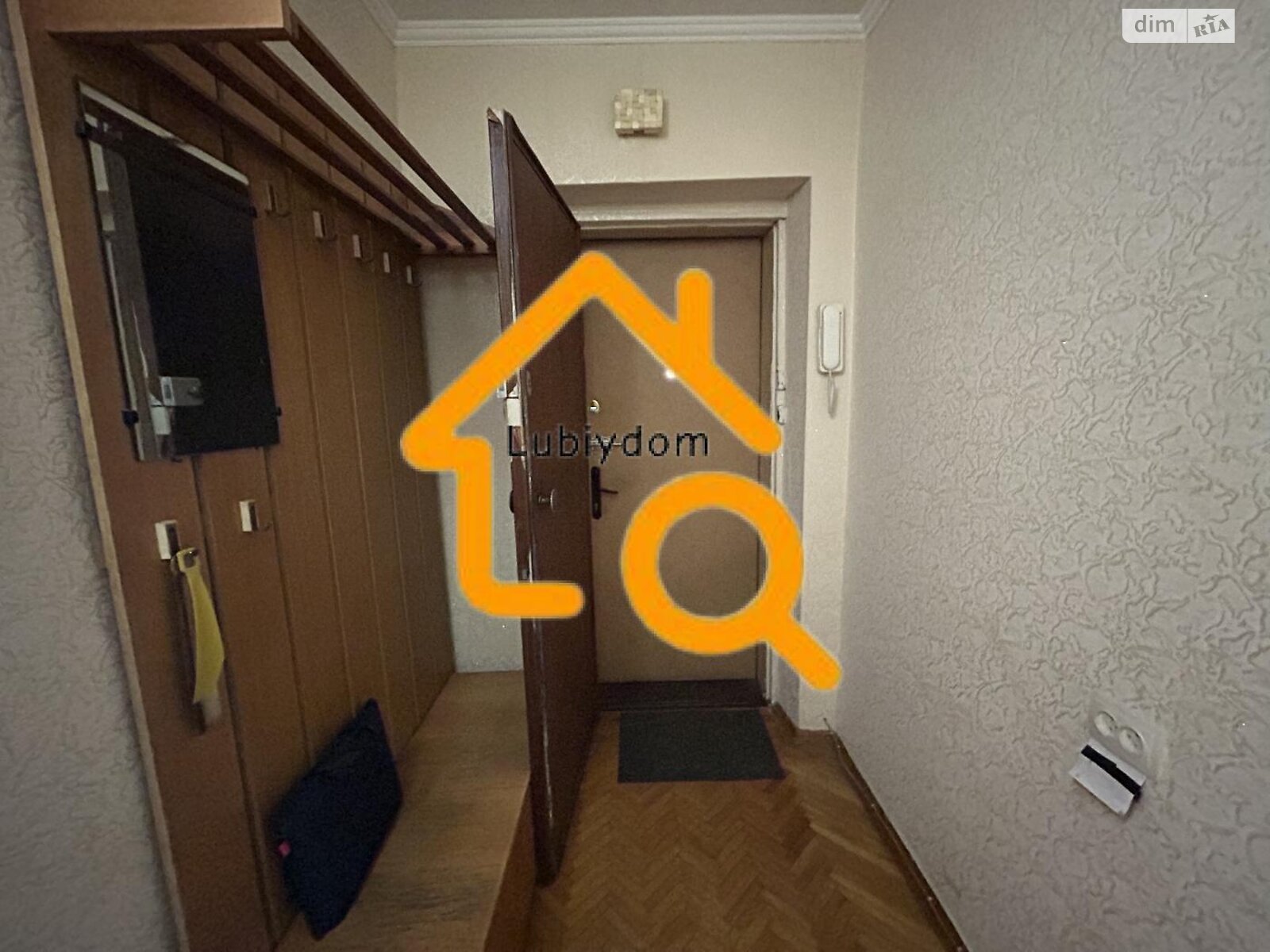 Продаж трикімнатної квартири в Чабанах, на вул. Машинобудівників 2А, фото 1 Продаж трикімнатної квартири в Чабанах, на вул. Машинобудівників 2А, фото 1