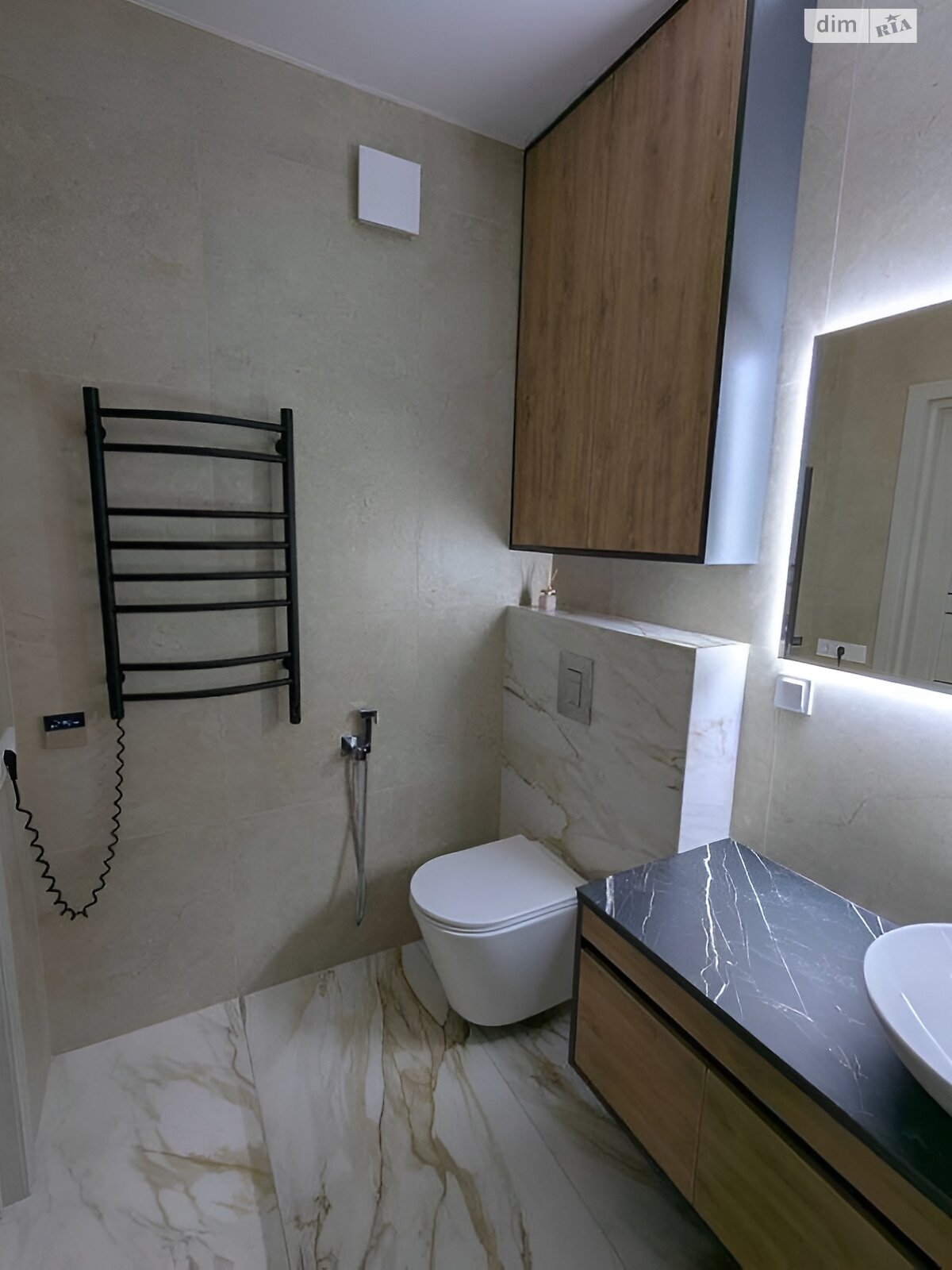 Продаж трикімнатної квартири в Чабанах, на шосе Одеське 6-1 корпус 2, фото 1 Продаж трикімнатної квартири в Чабанах, на шосе Одеське 6-1 корпус 2, фото 1