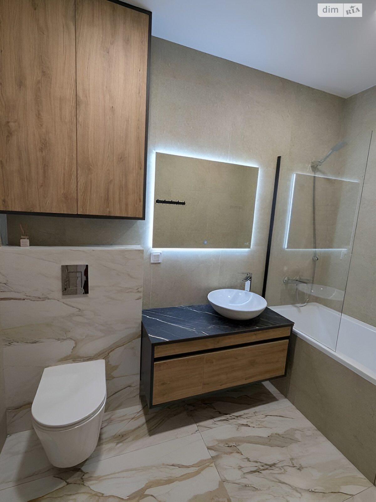 Продаж трикімнатної квартири в Чабанах, на шосе Одеське 6-1 корпус 2, фото 1 Продаж трикімнатної квартири в Чабанах, на шосе Одеське 6-1 корпус 2, фото 1