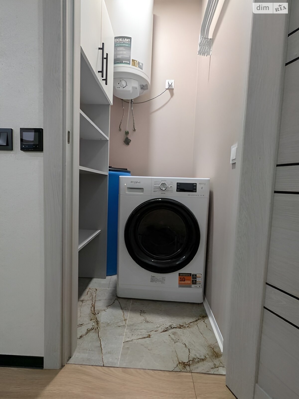 Продаж трикімнатної квартири в Чабанах, на шосе Одеське 6-1 корпус 2, фото 1 Продаж трикімнатної квартири в Чабанах, на шосе Одеське 6-1 корпус 2, фото 1
