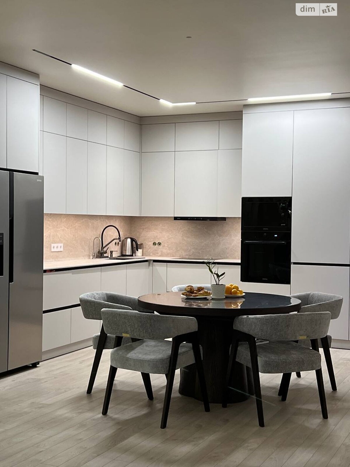 Продажа четырехкомнатной квартиры в Чагоре, на 6-я ул. Пригородная 13, район Чагор Глыбоцкий фото 1 Продажа четырехкомнатной квартиры в Чагоре, на 6-я ул. Пригородная 13, район Чагор Глыбоцкий фото 1