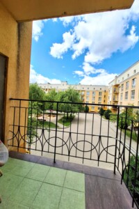 Продаж двокімнатної квартири в Чайках, на вул. Печерська 26, фото 2