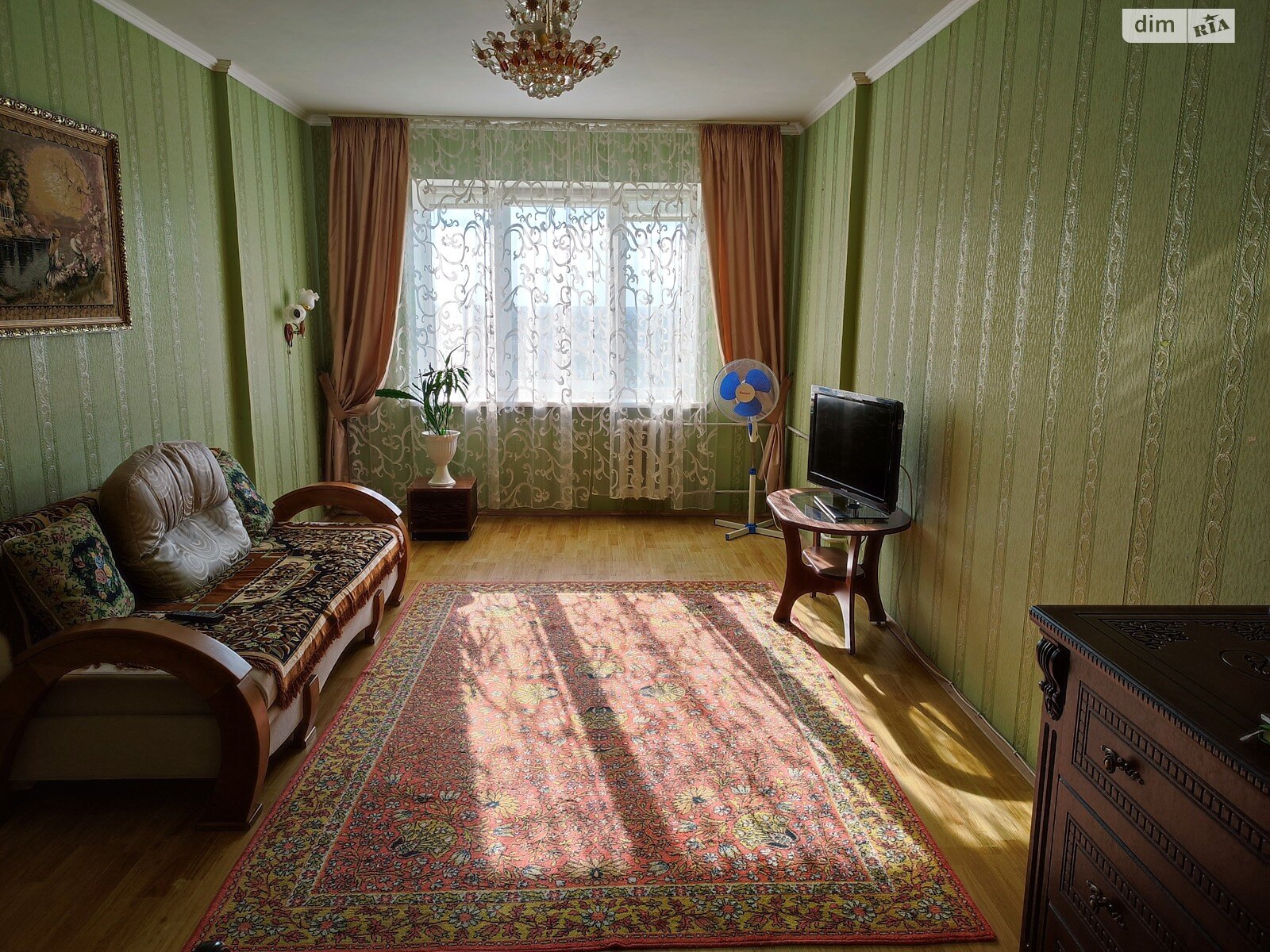 Продаж однокімнатної квартири в Чайках, на вул. Печерська 6, фото 1