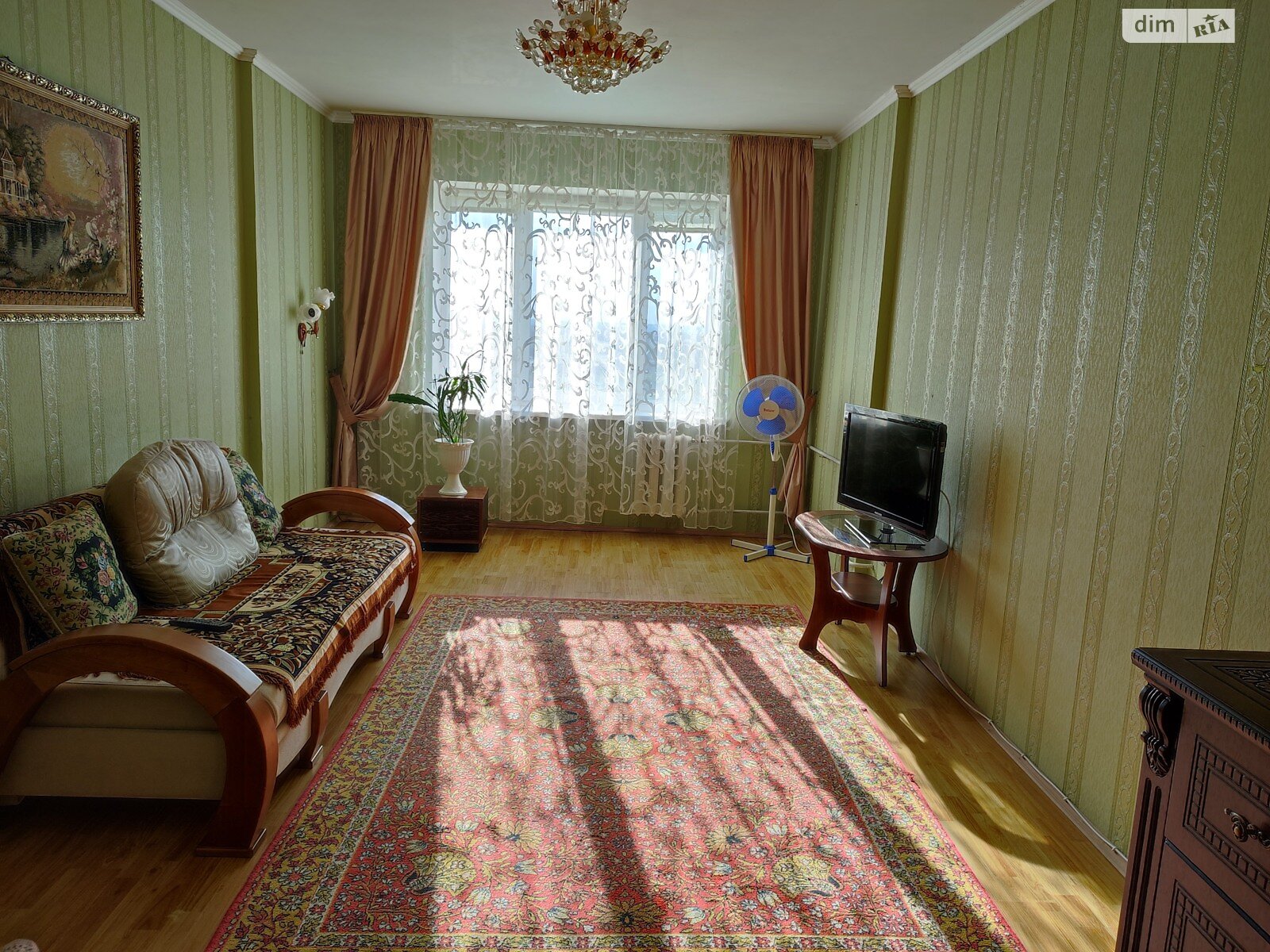 Продаж однокімнатної квартири в Чайках, на вул. Печерська 6, фото 1