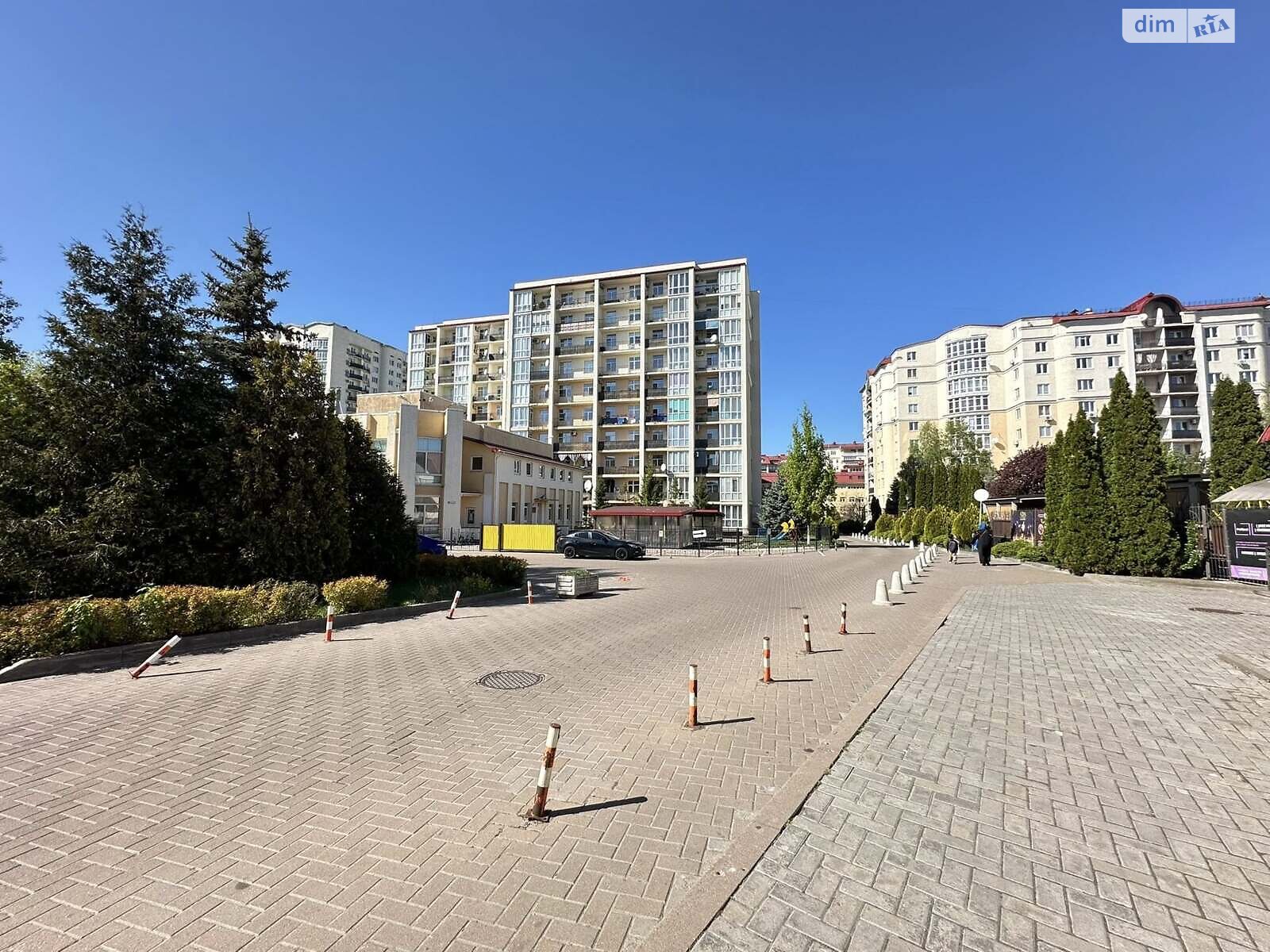 Продажа однокомнатной квартиры в Чайках, на ул. Валерия Лобановского 21 корпус 2, фото 1 Продажа однокомнатной квартиры в Чайках, на ул. Валерия Лобановского 21 корпус 2, фото 1