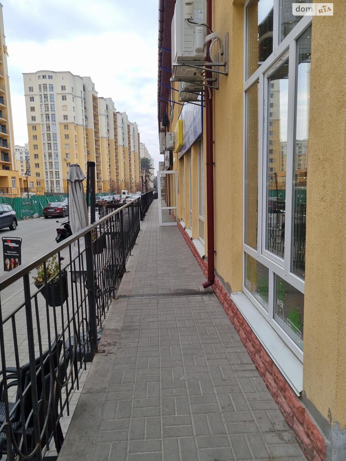 Продаж двокімнатної квартири в Чайках, на вул. Валерія Лобановського 30А, фото 1