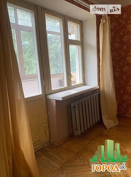 Продажа двухкомнатной квартиры в Черкассах, на ул. Амброса Сергея, район 700-летия фото 1 Продажа двухкомнатной квартиры в Черкассах, на ул. Амброса Сергея, район 700-летия фото 1