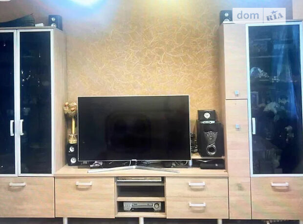 Продажа трехкомнатной квартиры в Черкассах, на ул. Благовестная 442, район 700-летия фото 1 Продажа трехкомнатной квартиры в Черкассах, на ул. Благовестная 442, район 700-летия фото 1