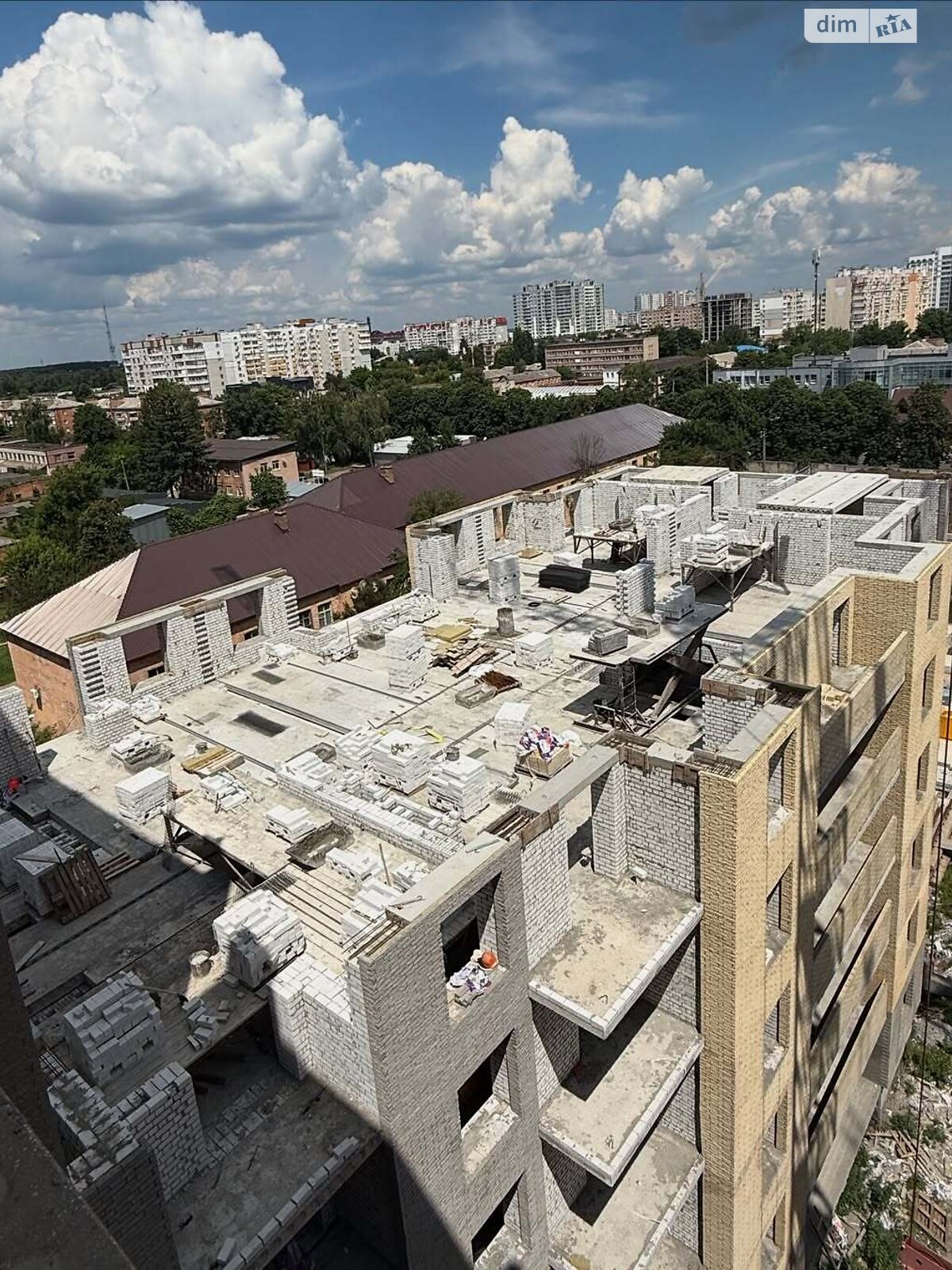 Продажа однокомнатной квартиры в Черкассах, на ул. Байды-Вишневецкого 68, фото 1 Продажа однокомнатной квартиры в Черкассах, на ул. Байды-Вишневецкого 68, фото 1