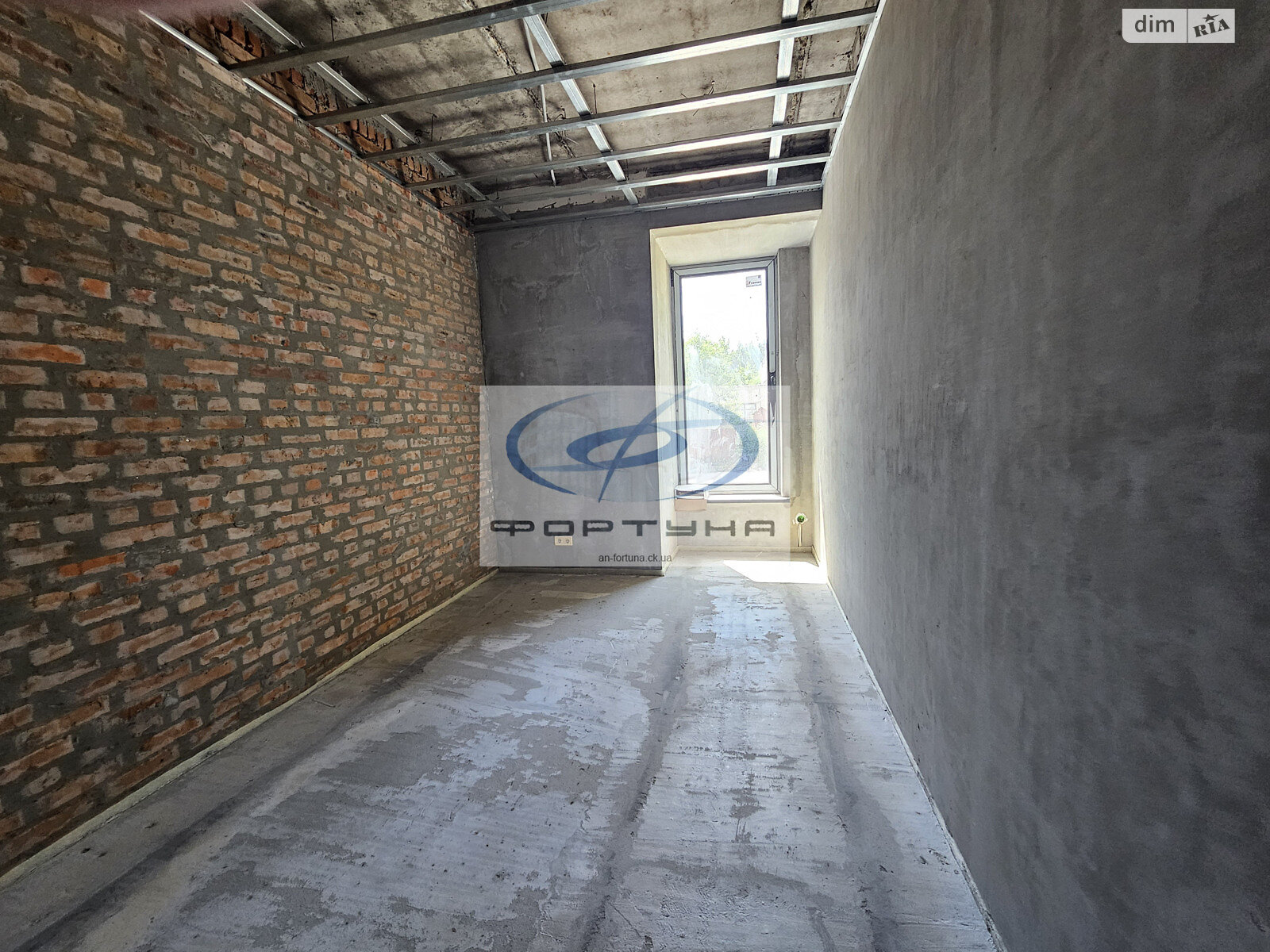 Продаж однокімнатної квартири в Черкасах, на вул. Волкова Сержанта 25, район Дахнівка фото 1 Продаж однокімнатної квартири в Черкасах, на вул. Волкова Сержанта 25, район Дахнівка фото 1