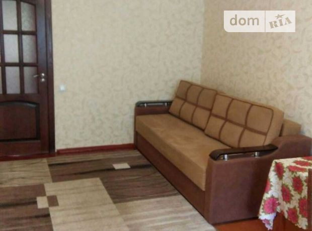 Продажа двухкомнатной квартиры в Черкассах, на ул. Горького фото 1 Продажа двухкомнатной квартиры в Черкассах, на ул. Горького фото 1