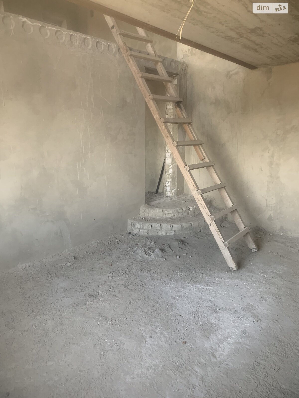 Продаж п`ятикімнатної квартири в Черкасах, на вул. Грушевського Михайла 73, фото 1 Продаж п`ятикімнатної квартири в Черкасах, на вул. Грушевського Михайла 73, фото 1