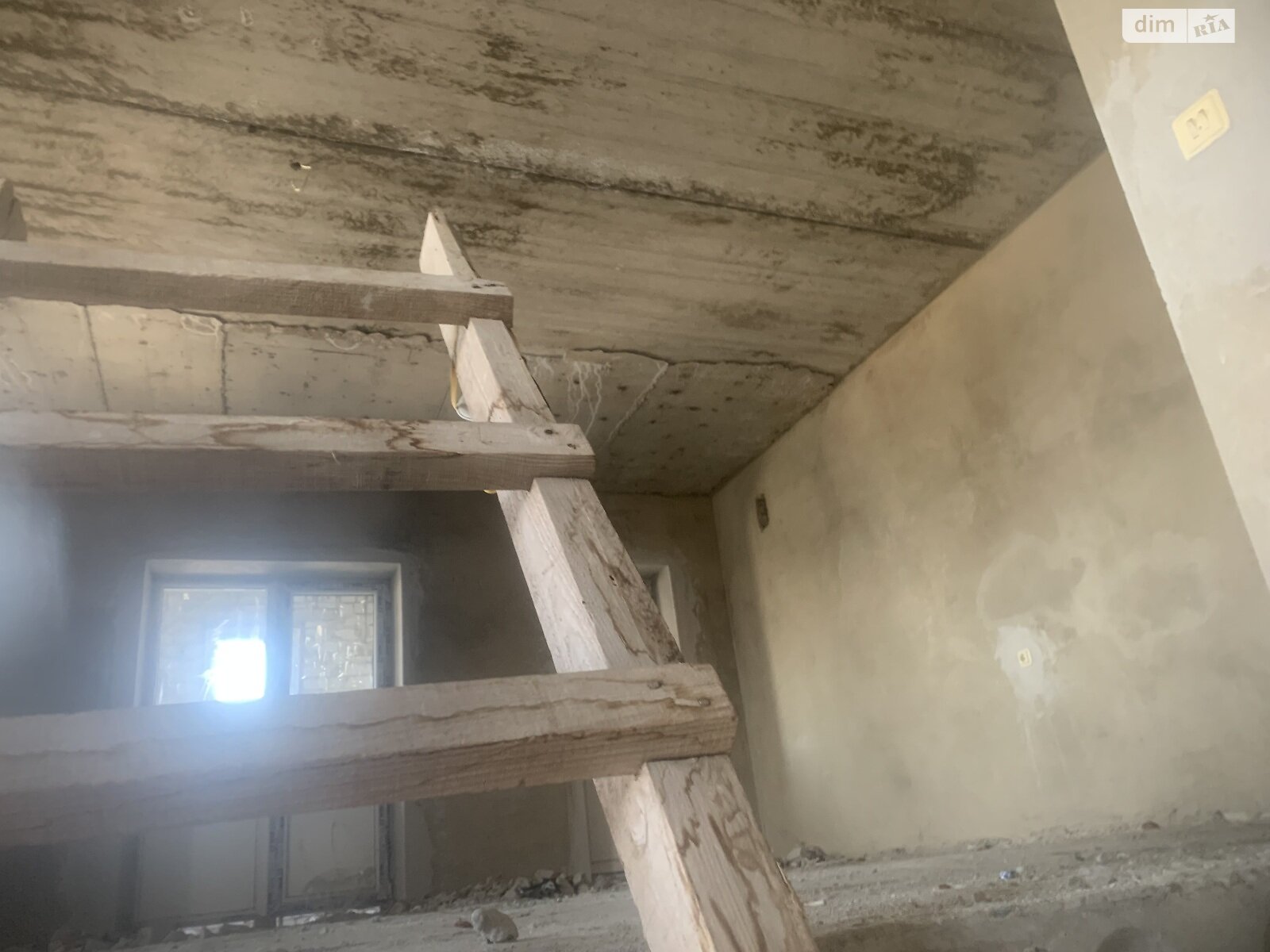 Продаж п`ятикімнатної квартири в Черкасах, на вул. Грушевського Михайла 73, фото 1 Продаж п`ятикімнатної квартири в Черкасах, на вул. Грушевського Михайла 73, фото 1