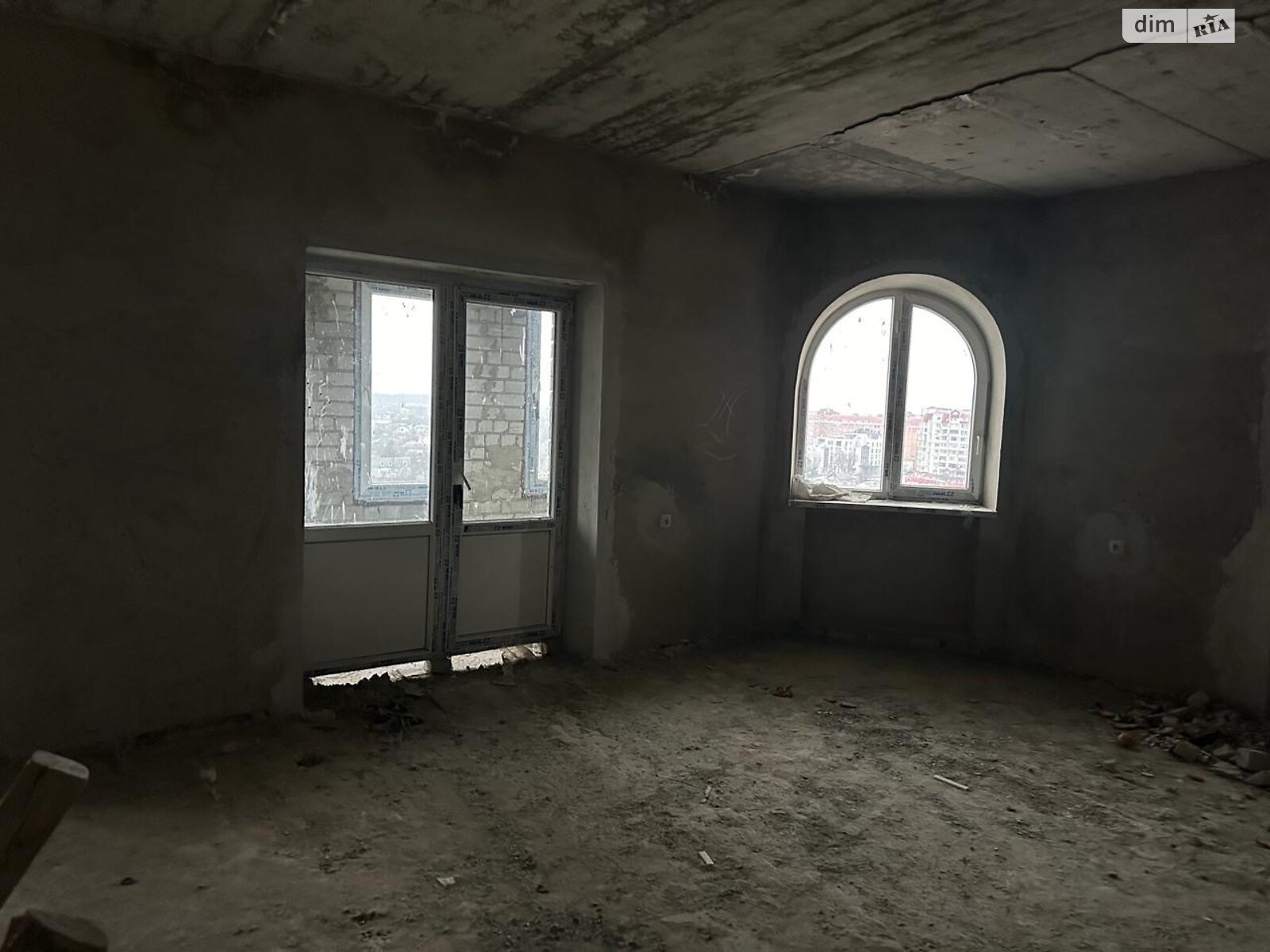 Продаж п`ятикімнатної квартири в Черкасах, на вул. Грушевського Михайла 73, фото 1 Продаж п`ятикімнатної квартири в Черкасах, на вул. Грушевського Михайла 73, фото 1