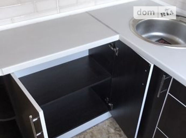 Продажа двухкомнатной квартиры в Черкассах, на ул. Горького район Грузовой порт фото 1 Продажа двухкомнатной квартиры в Черкассах, на ул. Горького район Грузовой порт фото 1