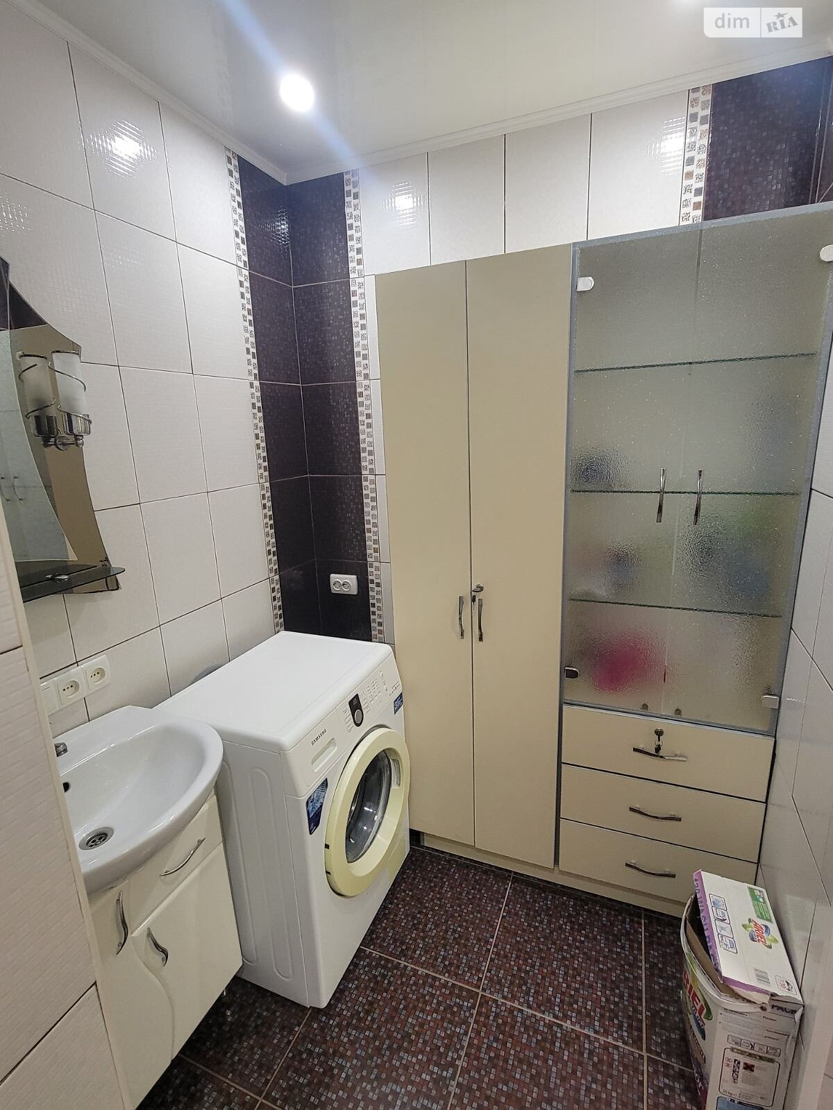 Продаж двокімнатної квартири в Черкасах, на вул. Смілянська, фото 1 Продаж двокімнатної квартири в Черкасах, на вул. Смілянська, фото 1