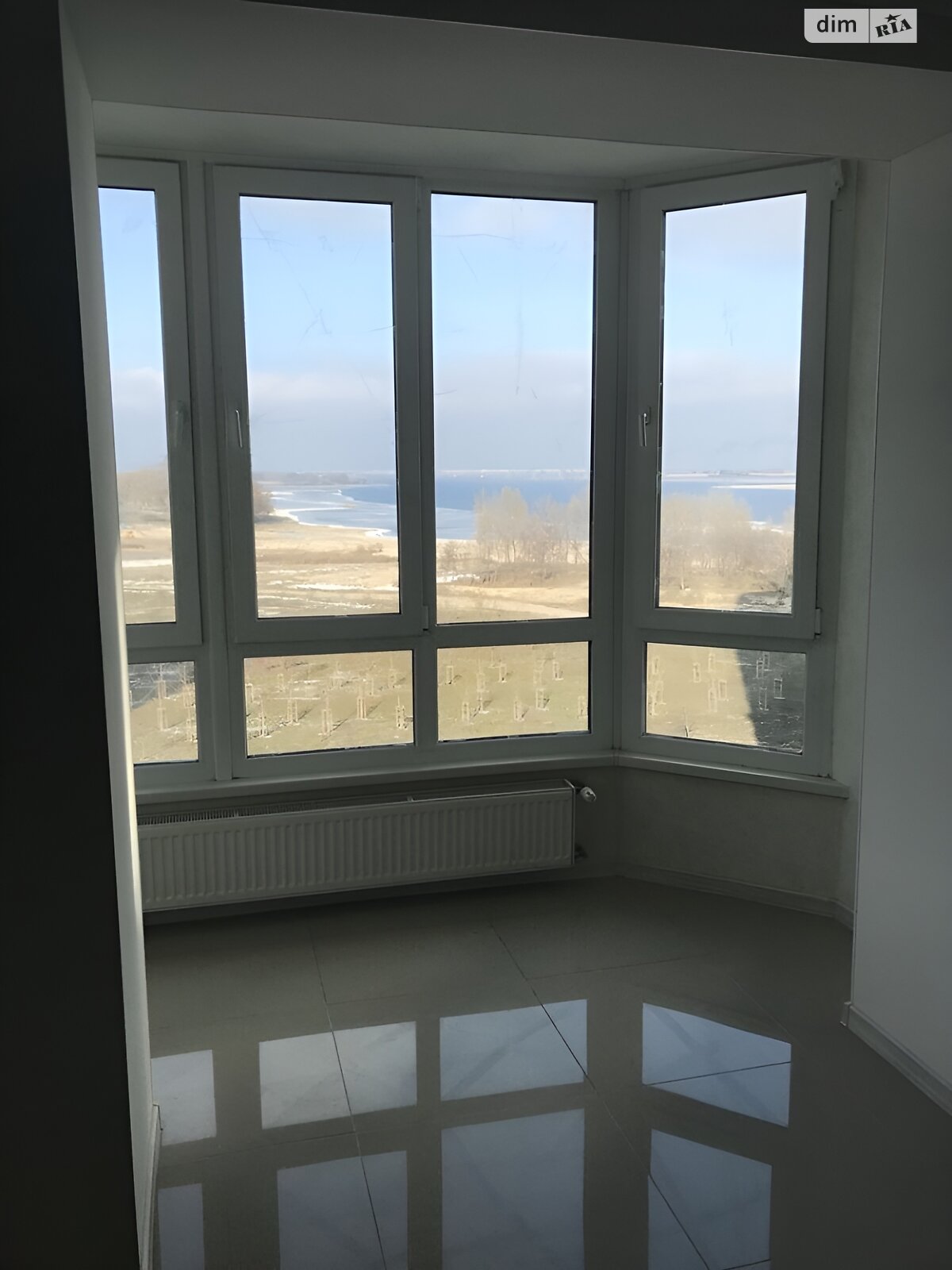 Продажа трехкомнатной квартиры в Черкассах, на ул. Жужомы Сержанта 3, фото 1 Продажа трехкомнатной квартиры в Черкассах, на ул. Жужомы Сержанта 3, фото 1