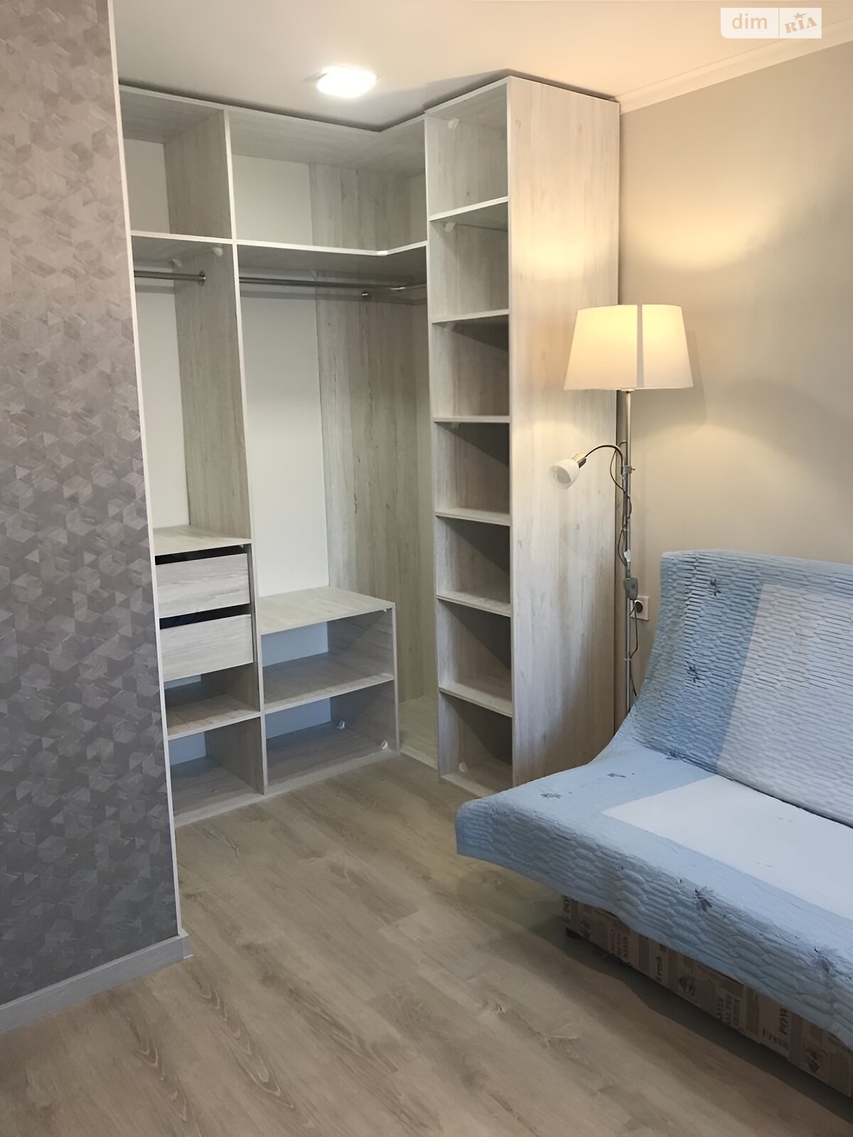 Продажа трехкомнатной квартиры в Черкассах, на ул. Жужомы Сержанта 3, фото 1 Продажа трехкомнатной квартиры в Черкассах, на ул. Жужомы Сержанта 3, фото 1