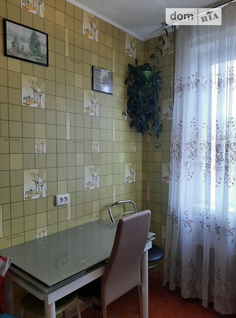 Продажа трехкомнатной квартиры в Черкассах, на ул. Благовестная, район к-т Мир фото 1 Продажа трехкомнатной квартиры в Черкассах, на ул. Благовестная, район к-т Мир фото 1