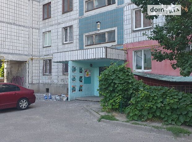 Продажа трехкомнатной квартиры в Черкассах, на ул. Черновола район к-т Мир фото 1 Продажа трехкомнатной квартиры в Черкассах, на ул. Черновола район к-т Мир фото 1