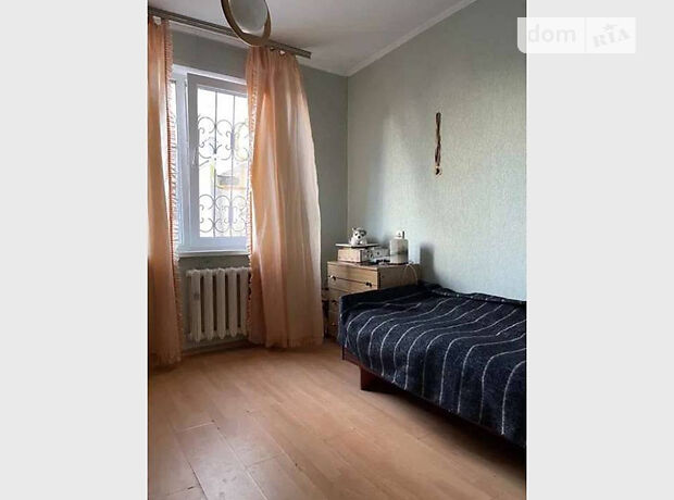 Продажа трехкомнатной квартиры в Черкассах, на ул. Черновола, район к-т Мир фото 1 Продажа трехкомнатной квартиры в Черкассах, на ул. Черновола, район к-т Мир фото 1