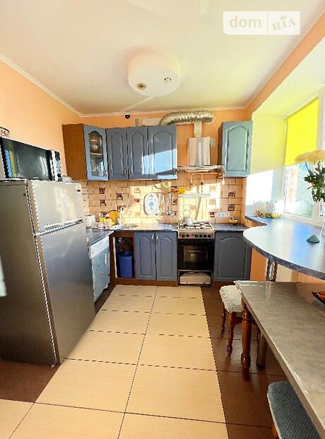 Продажа двухкомнатной квартиры в Черкассах, на ул. Нарбутовская 91/1, район к-т Мир фото 1 Продажа двухкомнатной квартиры в Черкассах, на ул. Нарбутовская 91/1, район к-т Мир фото 1