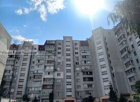 Продажа трехкомнатной квартиры в Черкассах, на ул. Праведницы Шулежко 67, район Казбет фото 2