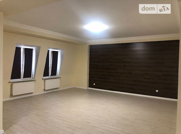 Продажа трехкомнатной квартиры в Черкассах, на бул. Шевченко 150, район Казбет фото 1 Продажа трехкомнатной квартиры в Черкассах, на бул. Шевченко 150, район Казбет фото 1