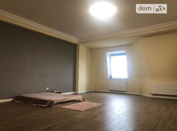Продажа трехкомнатной квартиры в Черкассах, на бул. Шевченко 150, район Казбет фото 1 Продажа трехкомнатной квартиры в Черкассах, на бул. Шевченко 150, район Казбет фото 1