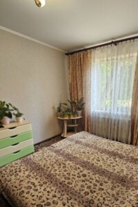 Продажа двухкомнатной квартиры в Черкассах, на ул. Момота Генерала 15, район Луначарский фото 2