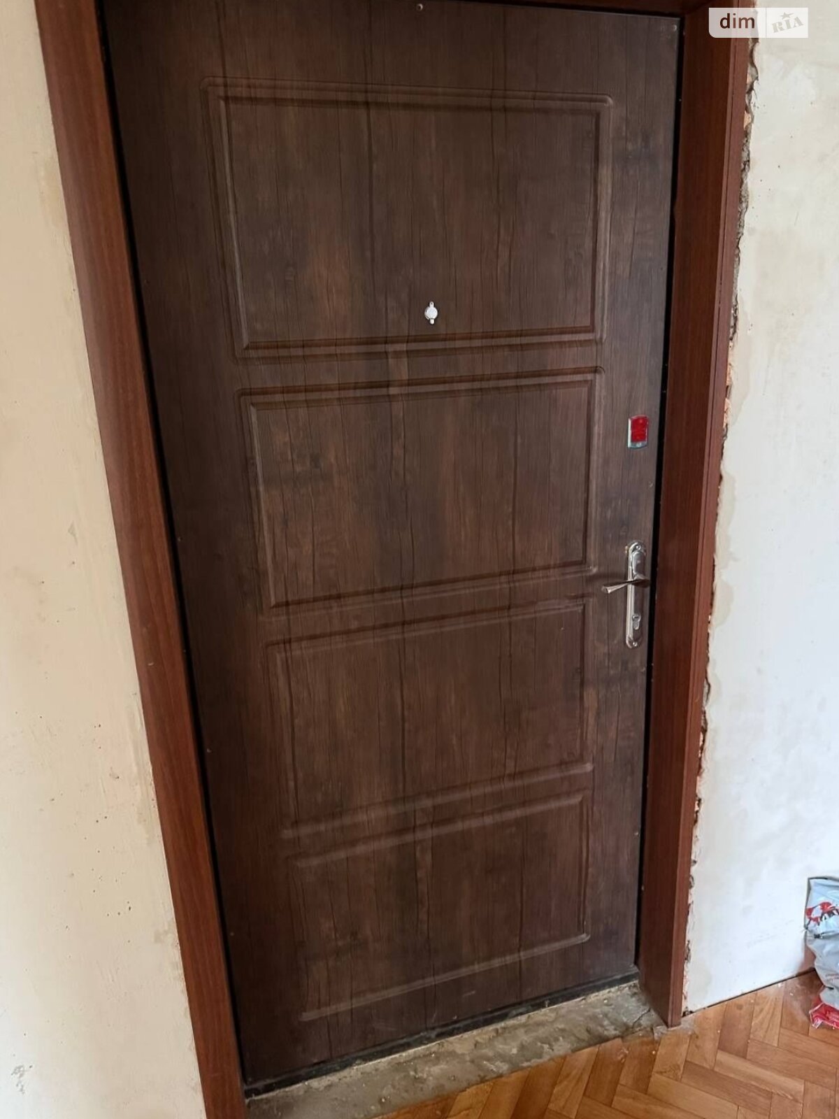 Продажа двухкомнатной квартиры в Черкассах, на ул. Момота Генерала 15, район Луначарский фото 1 Продажа двухкомнатной квартиры в Черкассах, на ул. Момота Генерала 15, район Луначарский фото 1